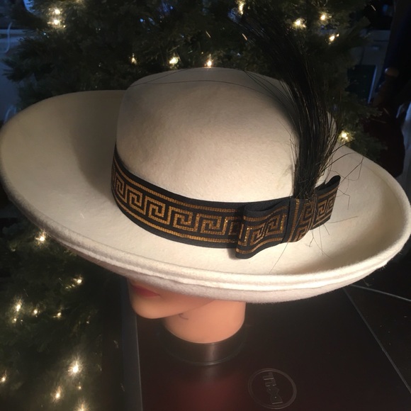 Mr. John Accessories - Beautiful white wool hat with black & gold ornate band